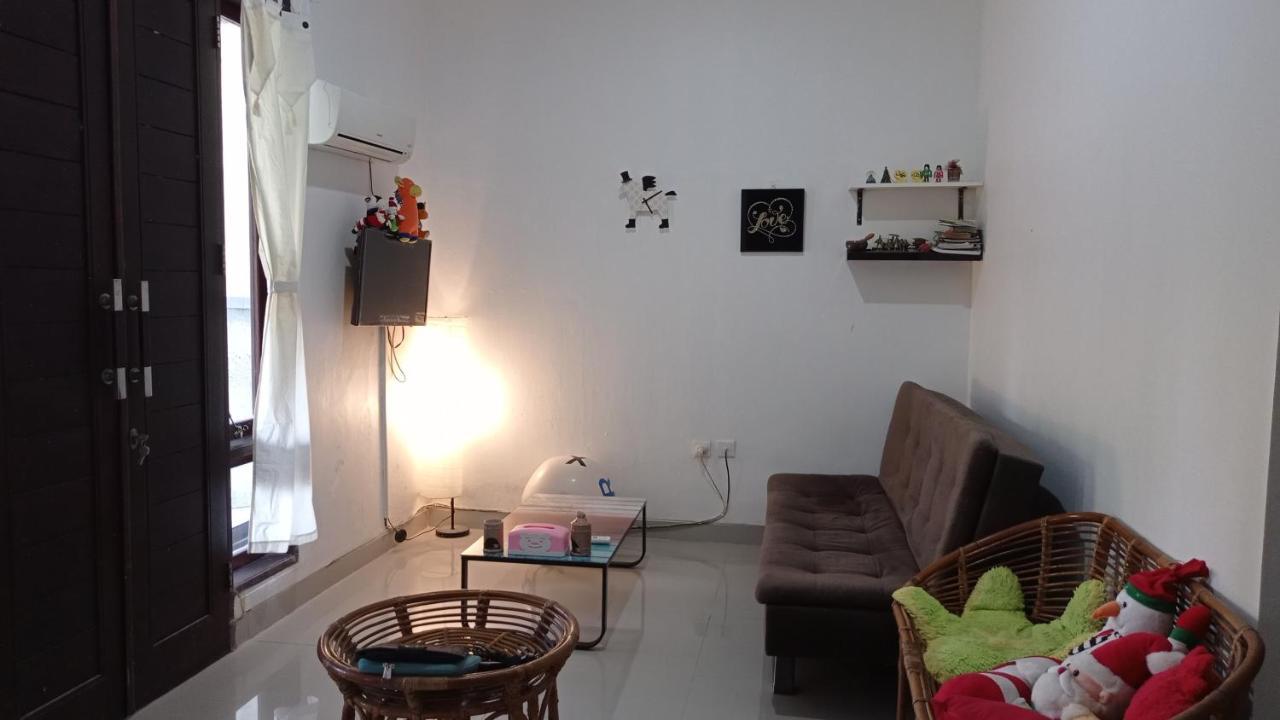 Saba Neny'S Homestay מראה חיצוני תמונה